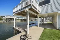 09 level 1 boatslip exterior